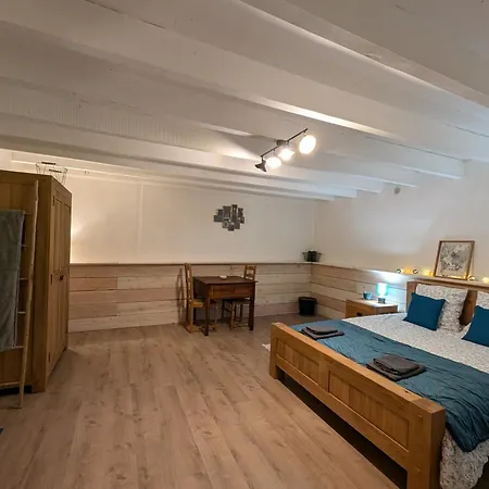 La Dépendance De La Ferme Blanche Dompierre-sur-Veyle