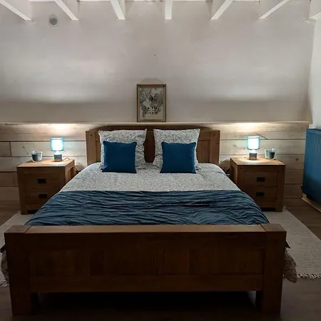 Appartement La Dépendance De La Ferme Blanche *